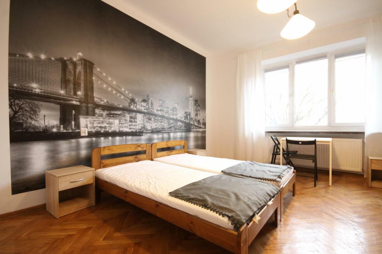 Zwirki Apartment เชสโตฮอวา ภายนอก รูปภาพ
